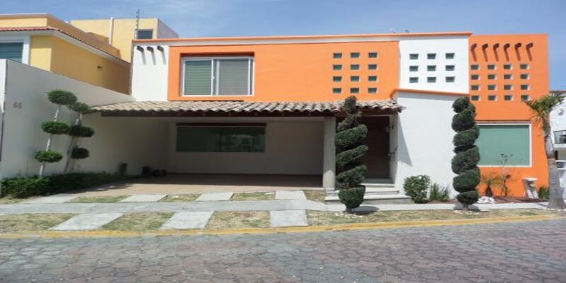 Casa en Renta en Boulevard Lomas del Valle No. 66 Fracc. Lomas del Valle, Puebla DESCRIPCIÓN GENERAL
